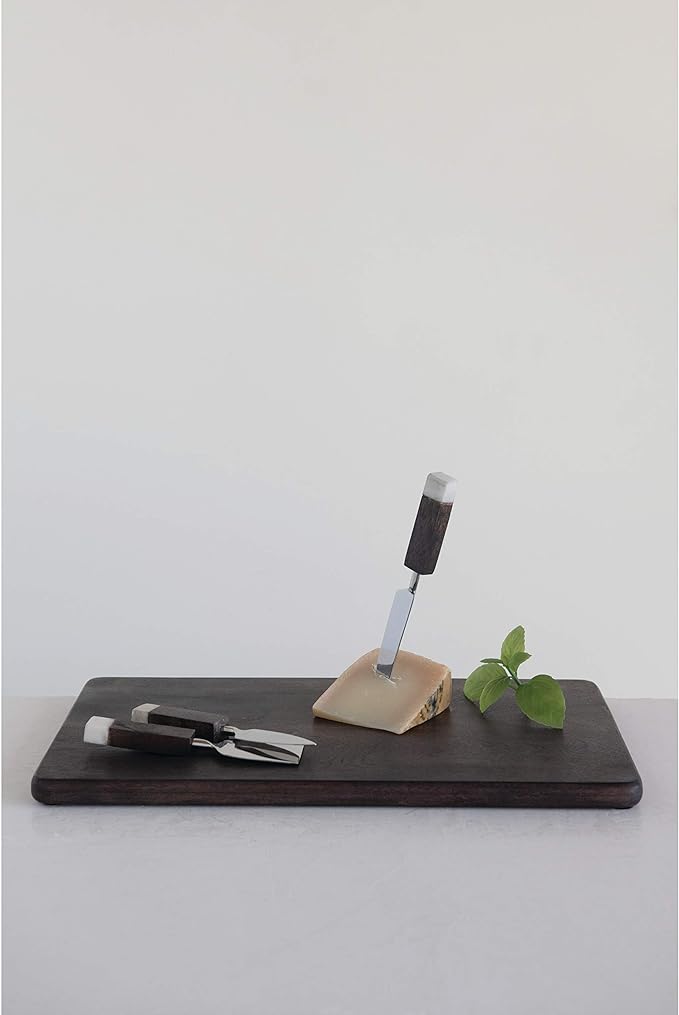 Wood Cutting Board With Knives