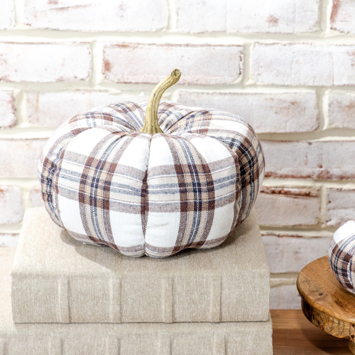 Plaid White Pumpkin