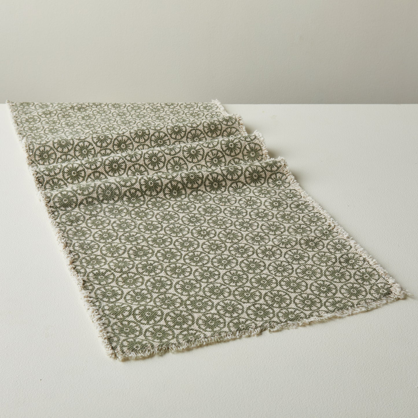 Natural Garden Table Runner