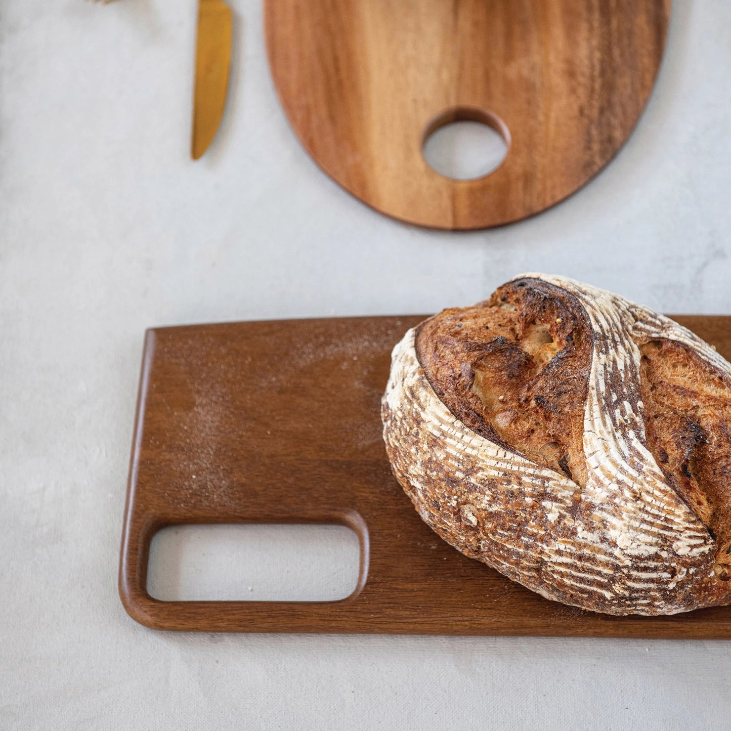 Mango Wood Cheese/Cutting Board